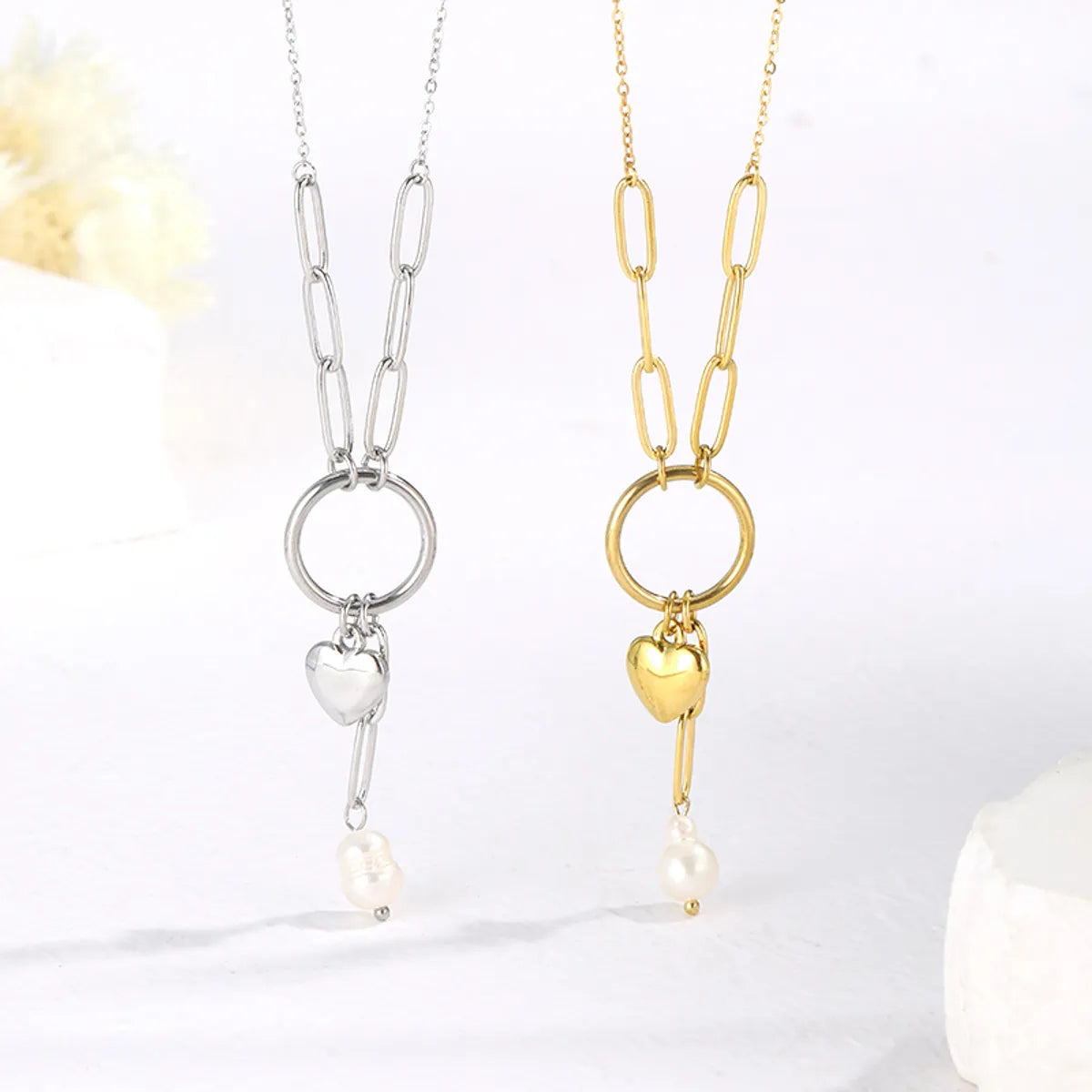 Casual Simple Style Heart Shape Solid Color Stainless Steel Pearl Plating 14k Gold Plated Pendant Necklace