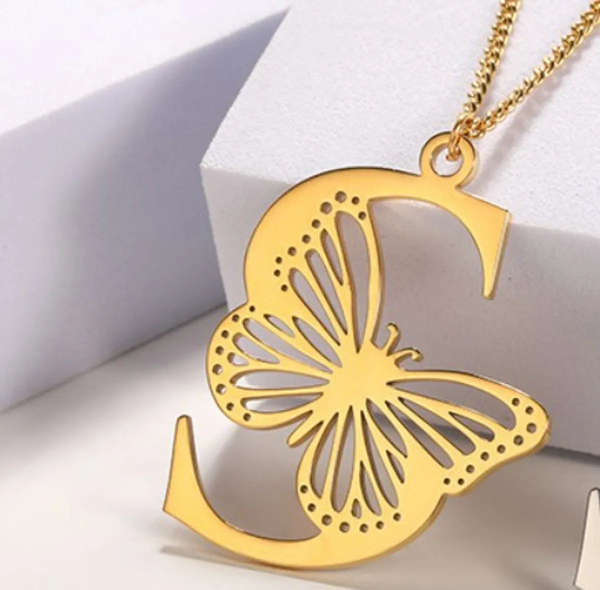 Casual Simple Style Letter Butterfly Stainless Steel Plating Hollow Out 18k Gold Plated Pendant Necklace