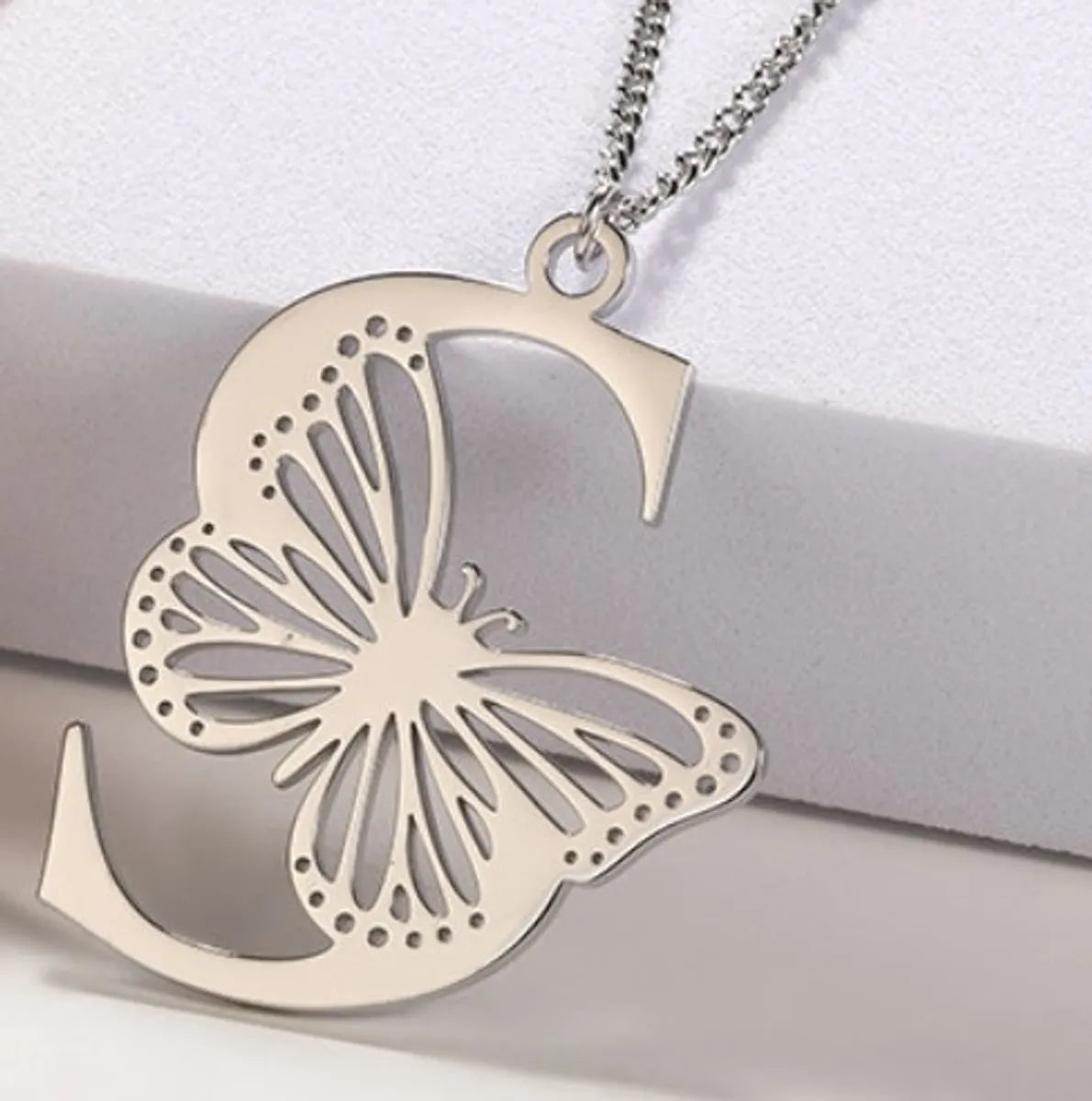 Casual Simple Style Letter Butterfly Stainless Steel Plating Hollow Out 18k Gold Plated Pendant Necklace