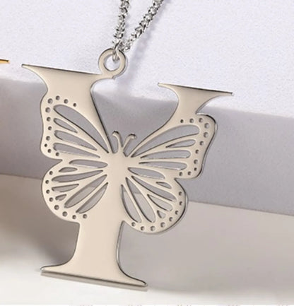 Casual Simple Style Letter Butterfly Stainless Steel Plating Hollow Out 18k Gold Plated Pendant Necklace