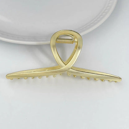 Casual Simple Style Round Crown Solid Color Metal Inlay Pearl Hair Claws