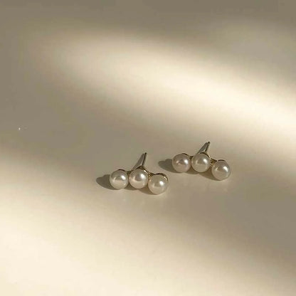 Casual Simple Style Round Imitation Pearl Metal Plating Inlay Pearl Women's Ear Studs