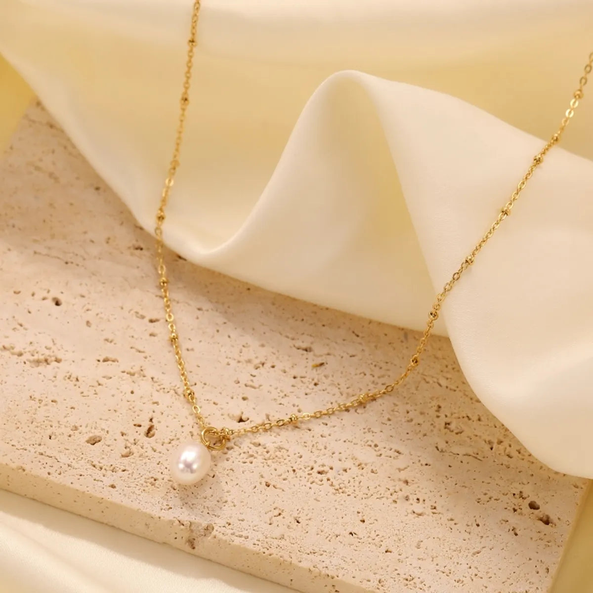 Casual Simple Style Round Stainless Steel Polishing Plating Inlay Freshwater Pearl Gold Plated Pendant Necklace