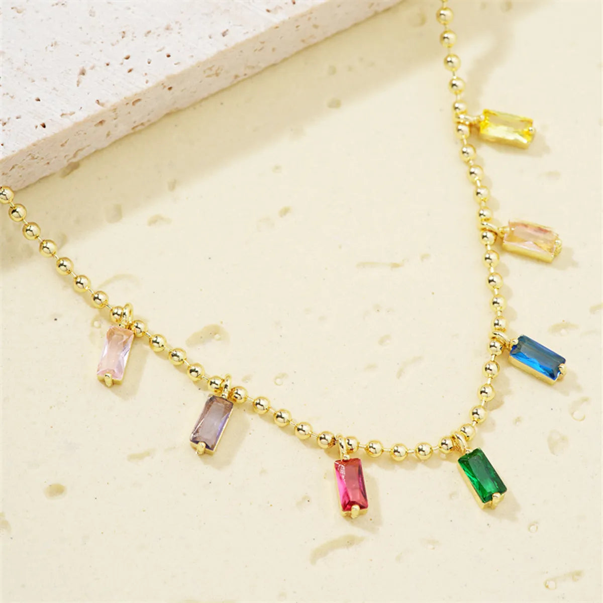 Casual Simple Style Shiny Colorful Copper Plating Inlay Zircon Gold Plated Necklace