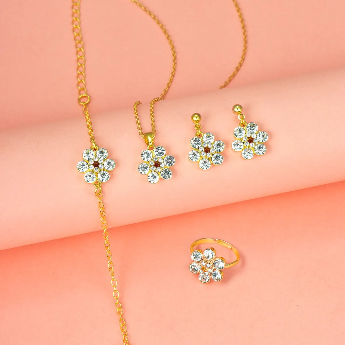 Casual Simple Style Shiny Round Flower Alloy Inlay Rhinestones Women'S Jewelry Set