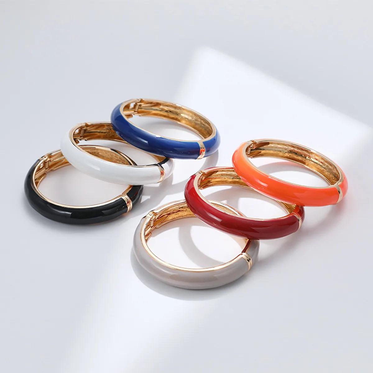 Casual Simple Style Solid Color Alloy Wholesale Bangle