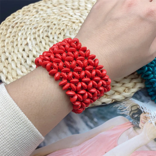 Casual Simple Style Solid Color Flower Wood Stoving Varnish Women's Bracelets