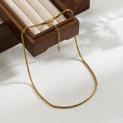 Casual Simple Style Solid Color Stainless Steel Plating 18k Gold Plated Necklace