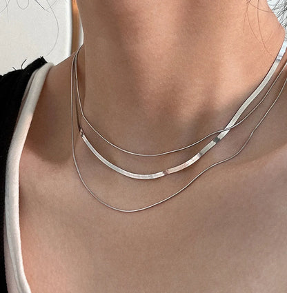 Casual Simple Style Solid Color Titanium Steel Necklace