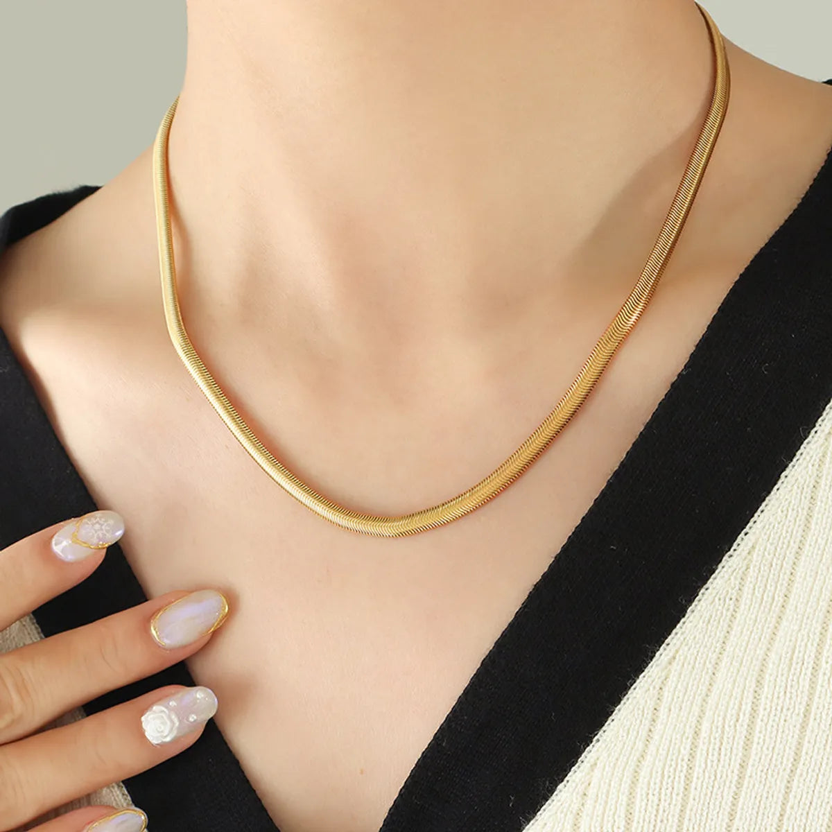 Casual Simple Style Solid Color Titanium Steel Plating Necklace