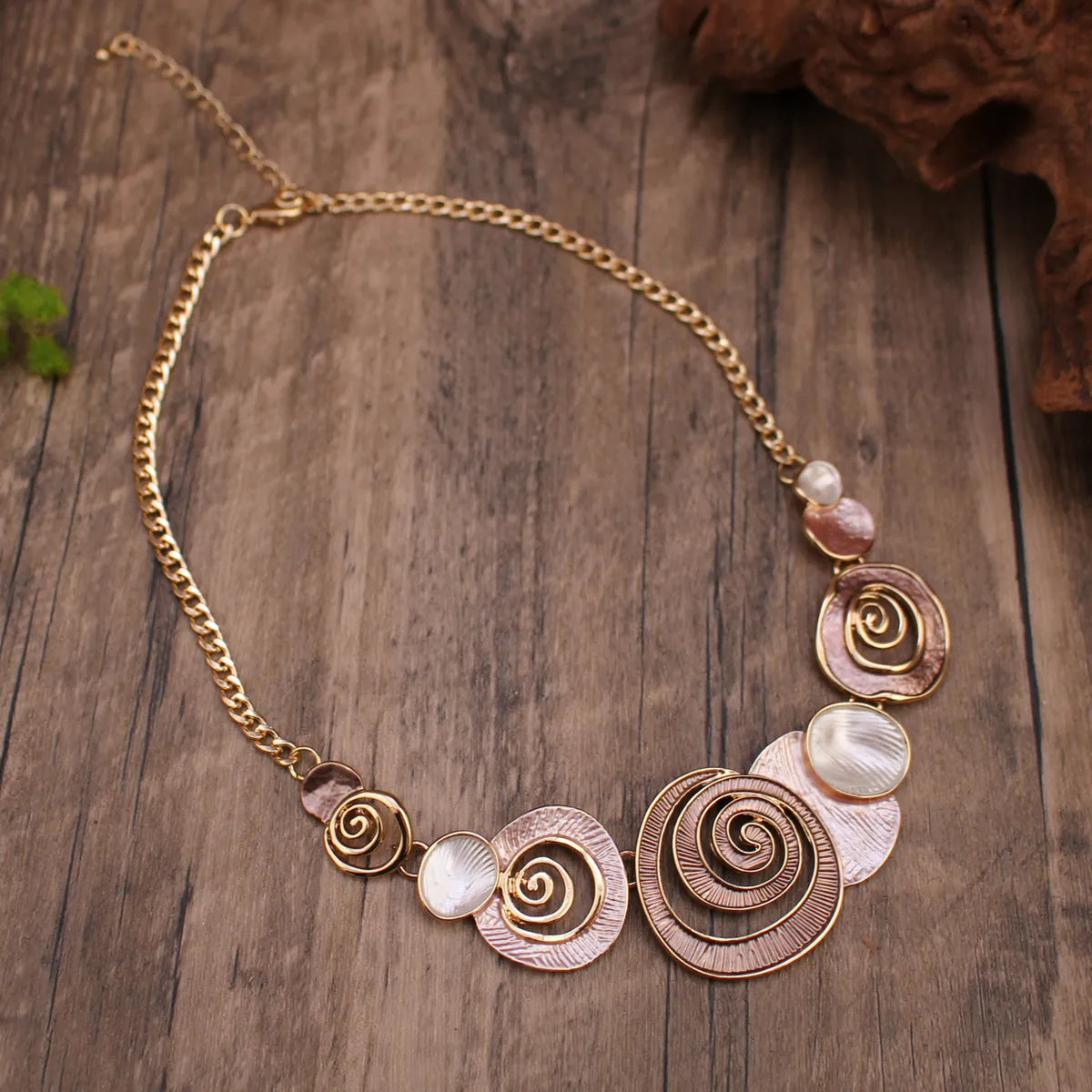 Casual Simple Style Spiral Alloy Zinc Alloy Wholesale Necklace