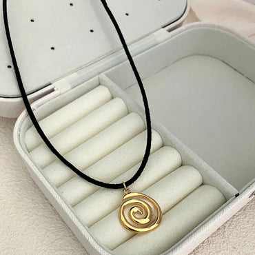 Casual Simple Style Spiral Stainless Steel Plating Gold Plated Pendant Necklace