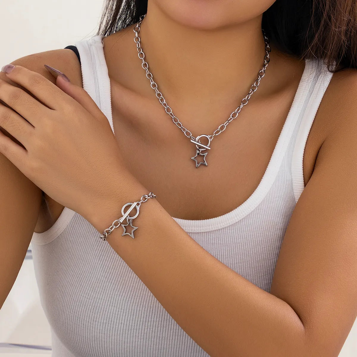 Casual Simple Style Star Alloy Titanium Steel Iron Toggle Women's Bracelets Necklace