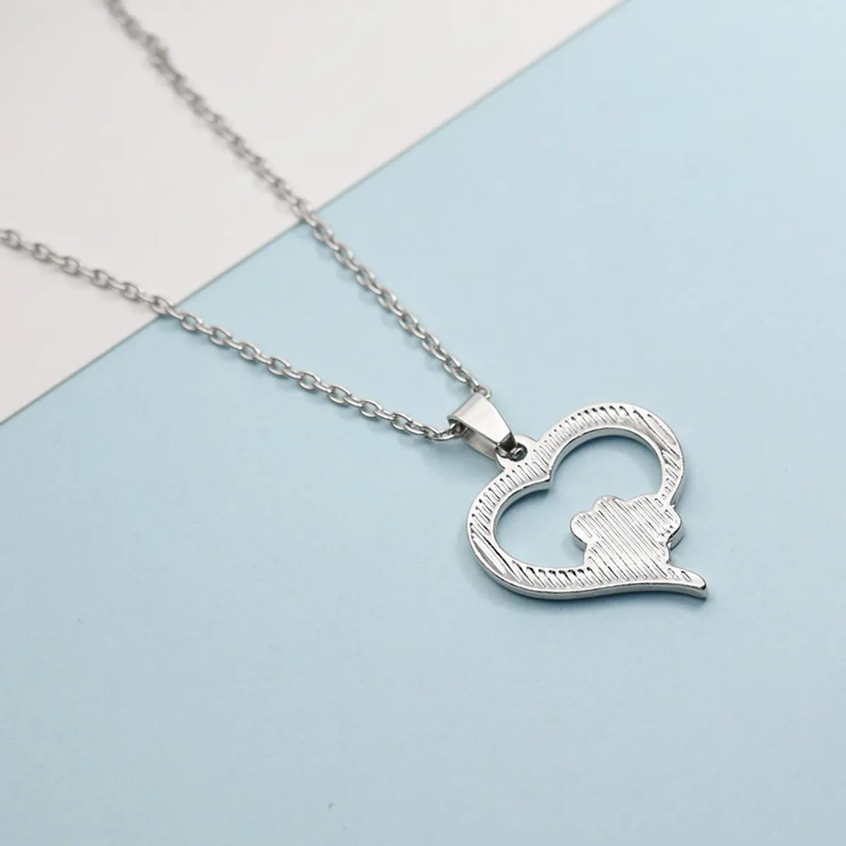 Casual Simple Style Streetwear Heart Shape Alloy Plating Women's Pendant Necklace