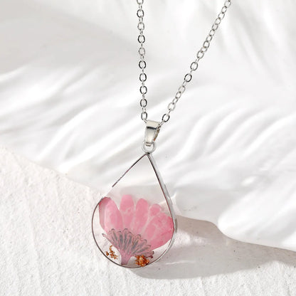 Casual Simple Style Water Droplets Alloy Resin Women's Pendant Necklace