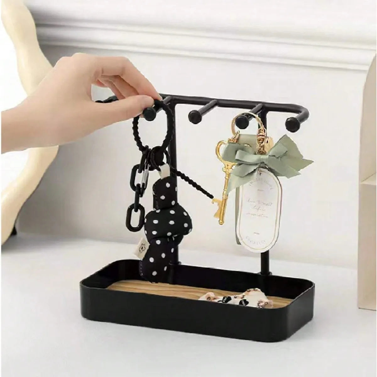 Casual Solid Color PP Wood Board Jewelry Rack