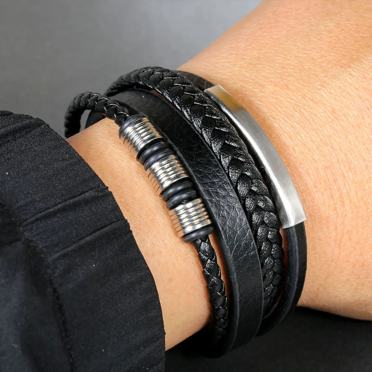 Casual Solid Color Pu Leather Titanium Steel Braid None None Men'S Bracelets