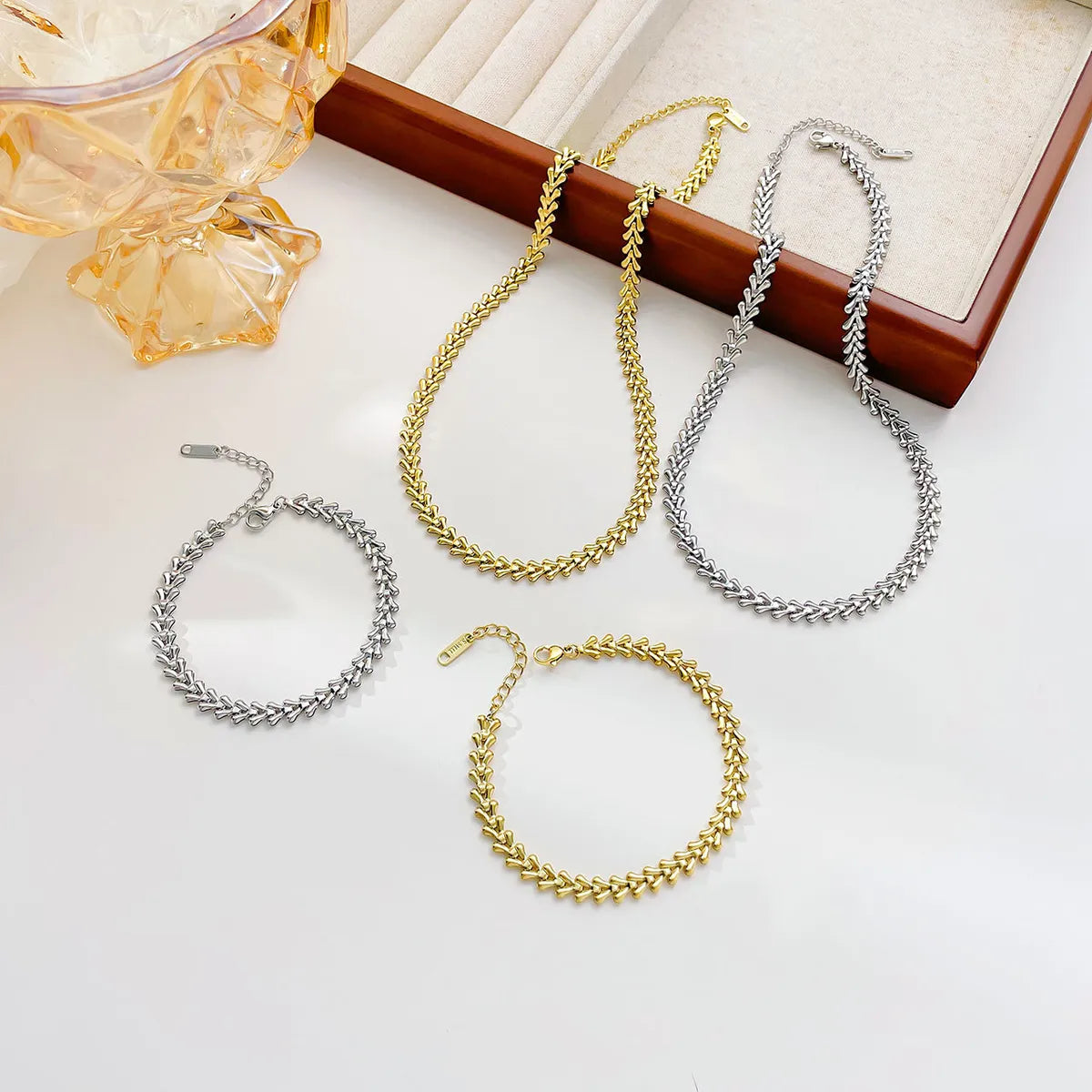 Wholesale Casual Solid Color Stainless Steel Plating White Gold Plated Gold Plated Bracelets Necklace