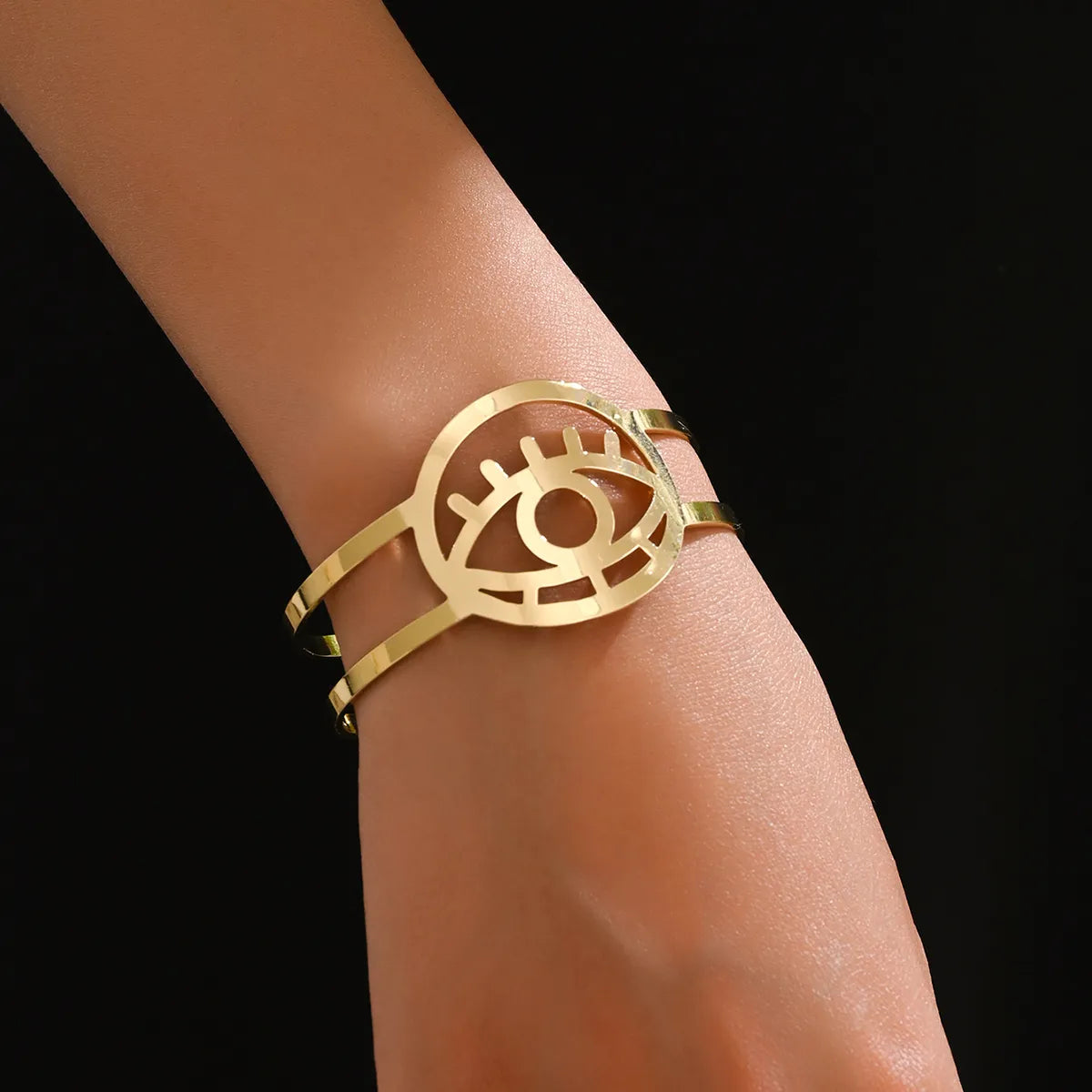 Casual Streetwear Devil's Eye Iron Wholesale Bangle