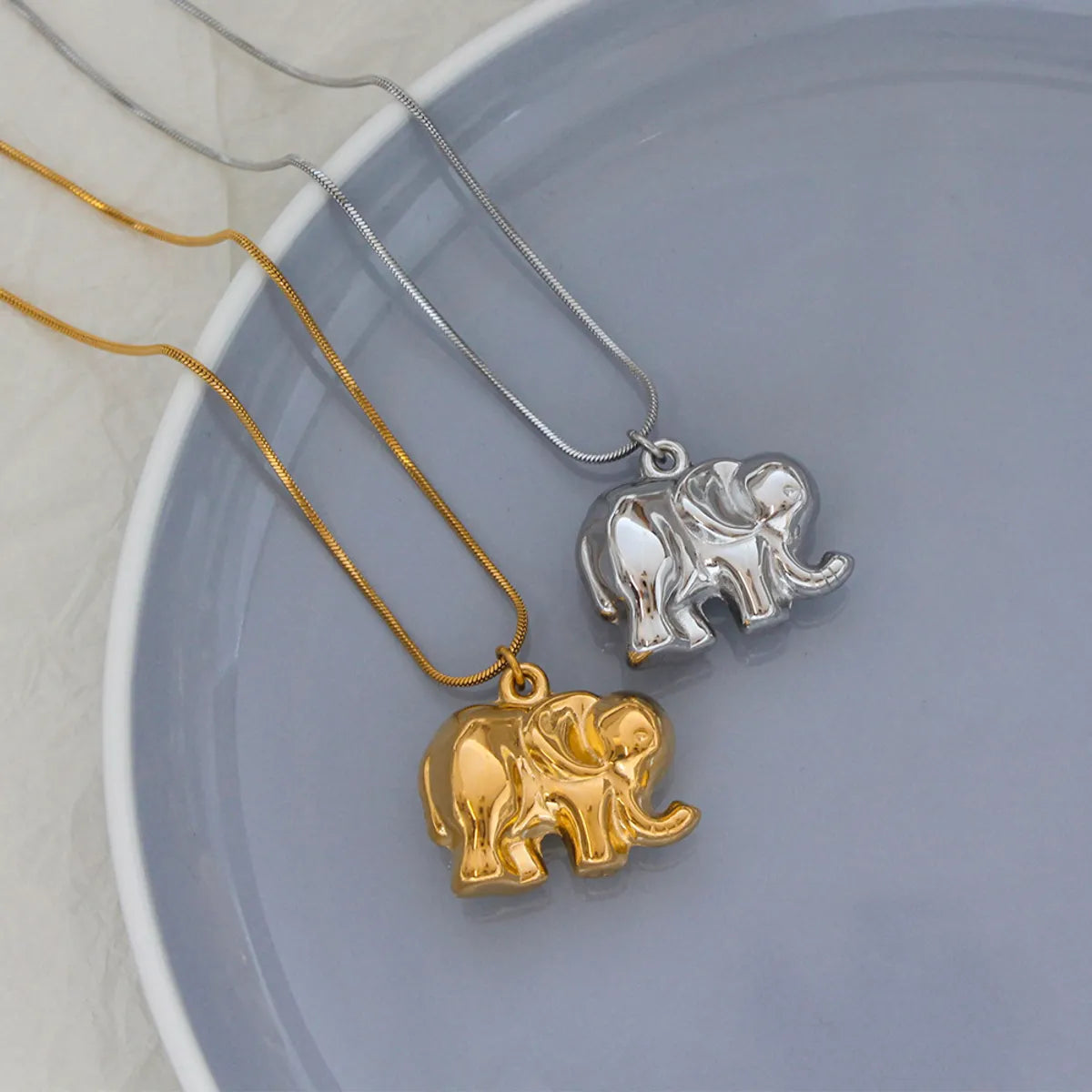 Casual Streetwear Elephant Stainless Steel Pendant Necklace