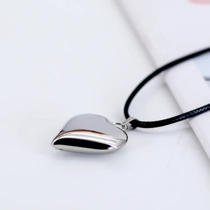 Casual Sweet Commute Heart Shape Titanium Steel Pendant Necklace