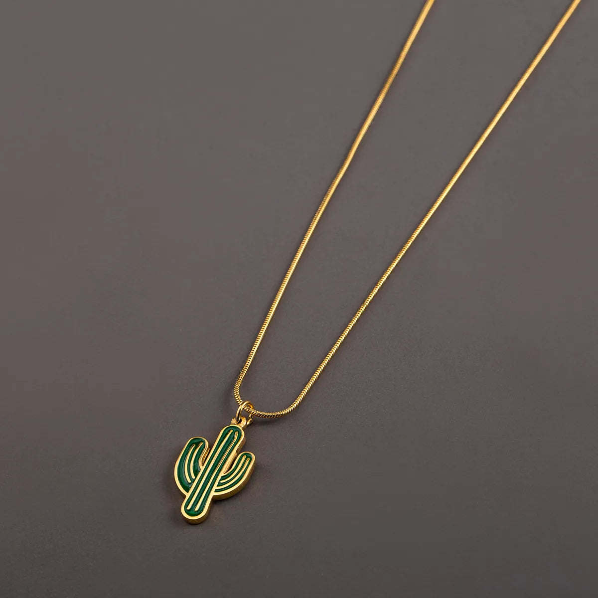 Casual Vacation Cool Style Cactus 304 Stainless Steel Polishing Epoxy 18K Gold Plated Women'S Pendant Necklace