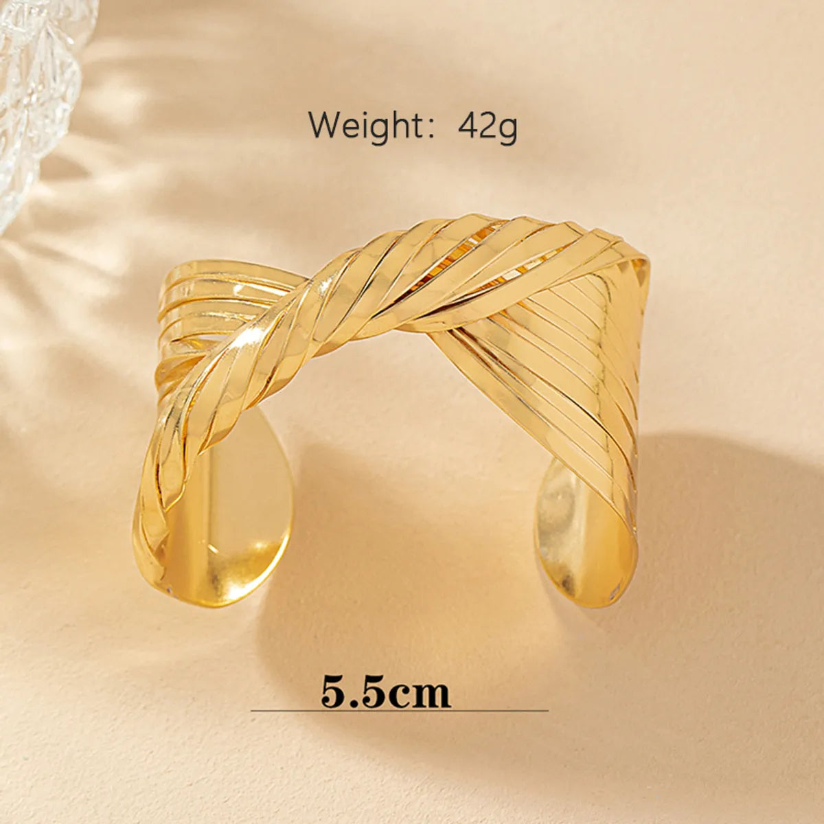 Casual Vacation Solid Color Alloy Ferroalloy Twist Plating 14k Gold Plated Women's Bangle