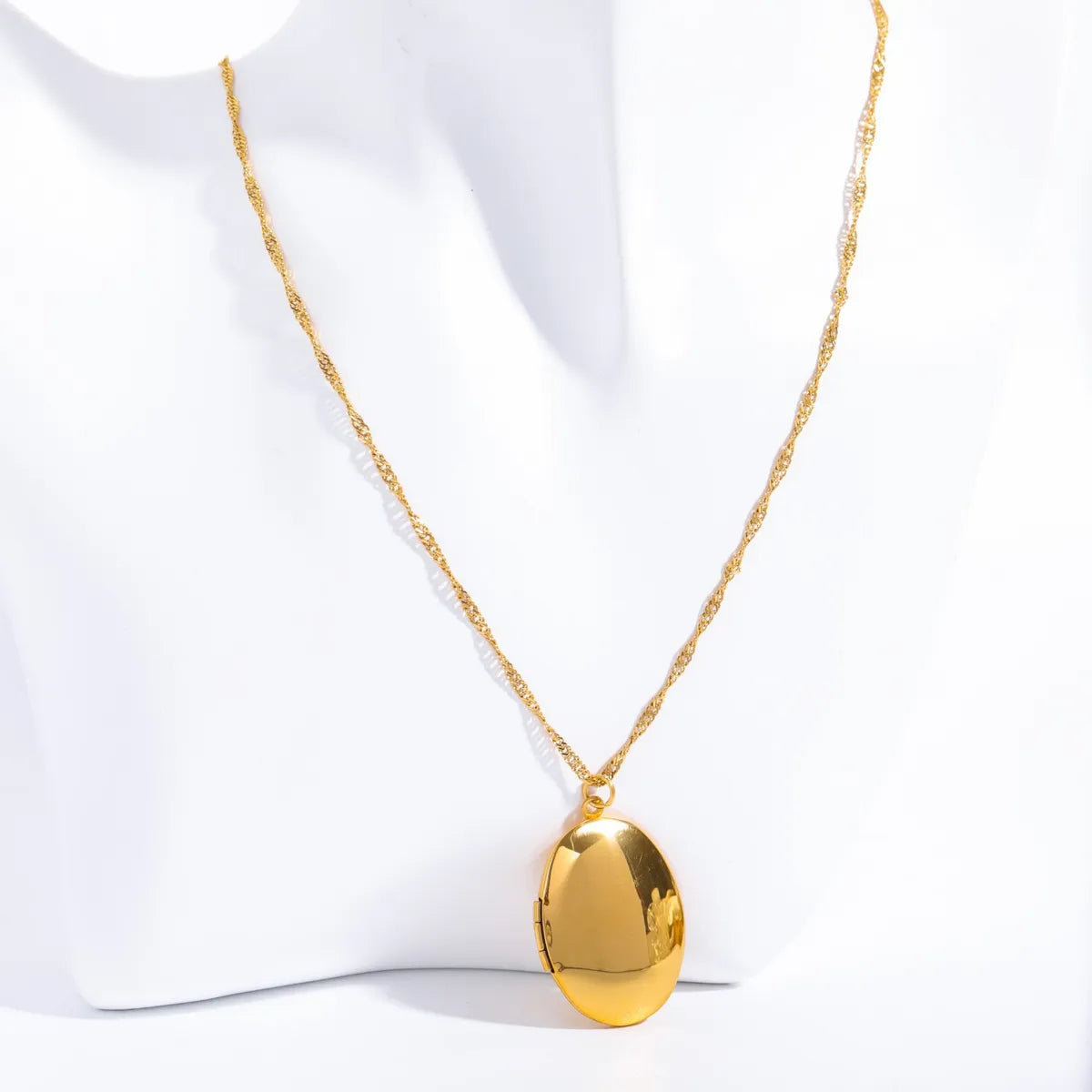 Casual Vintage Style Classic Style Heart Shape Stainless Steel Plating 18k Gold Plated Pendant Necklace