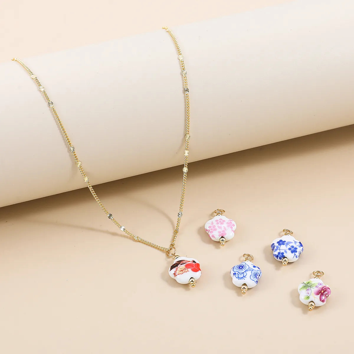 Chinoiserie Flower Alloy Plating Women'S Pendant Necklace 1 Set