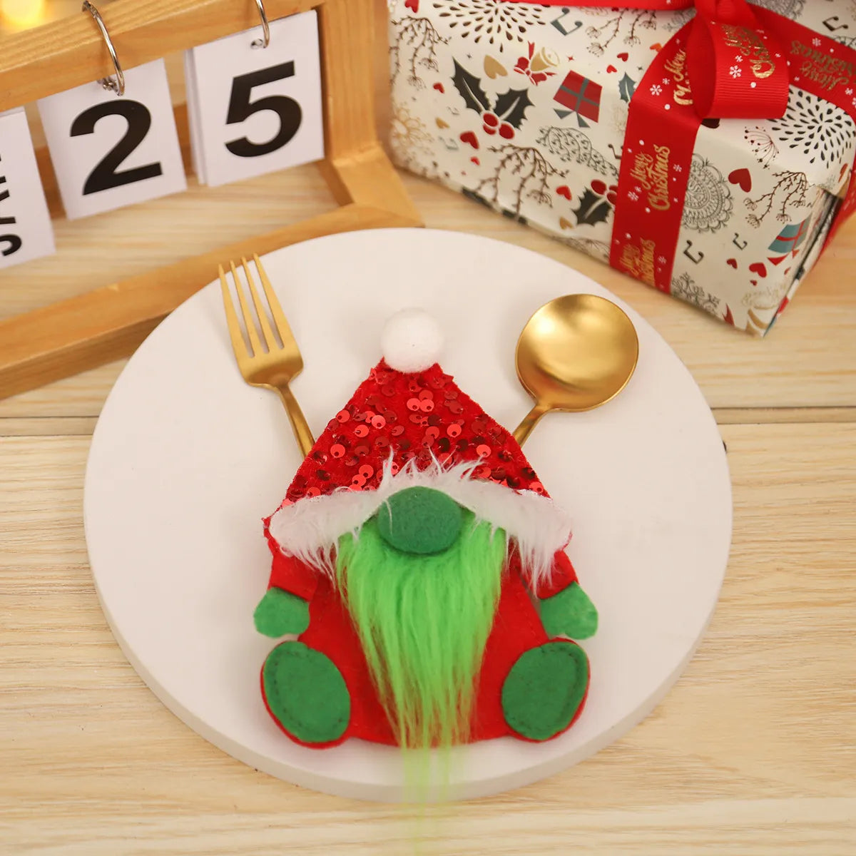 Christmas Cartoon Style Santa Claus Polyester Family Gathering Party Festival Cutlery Bag