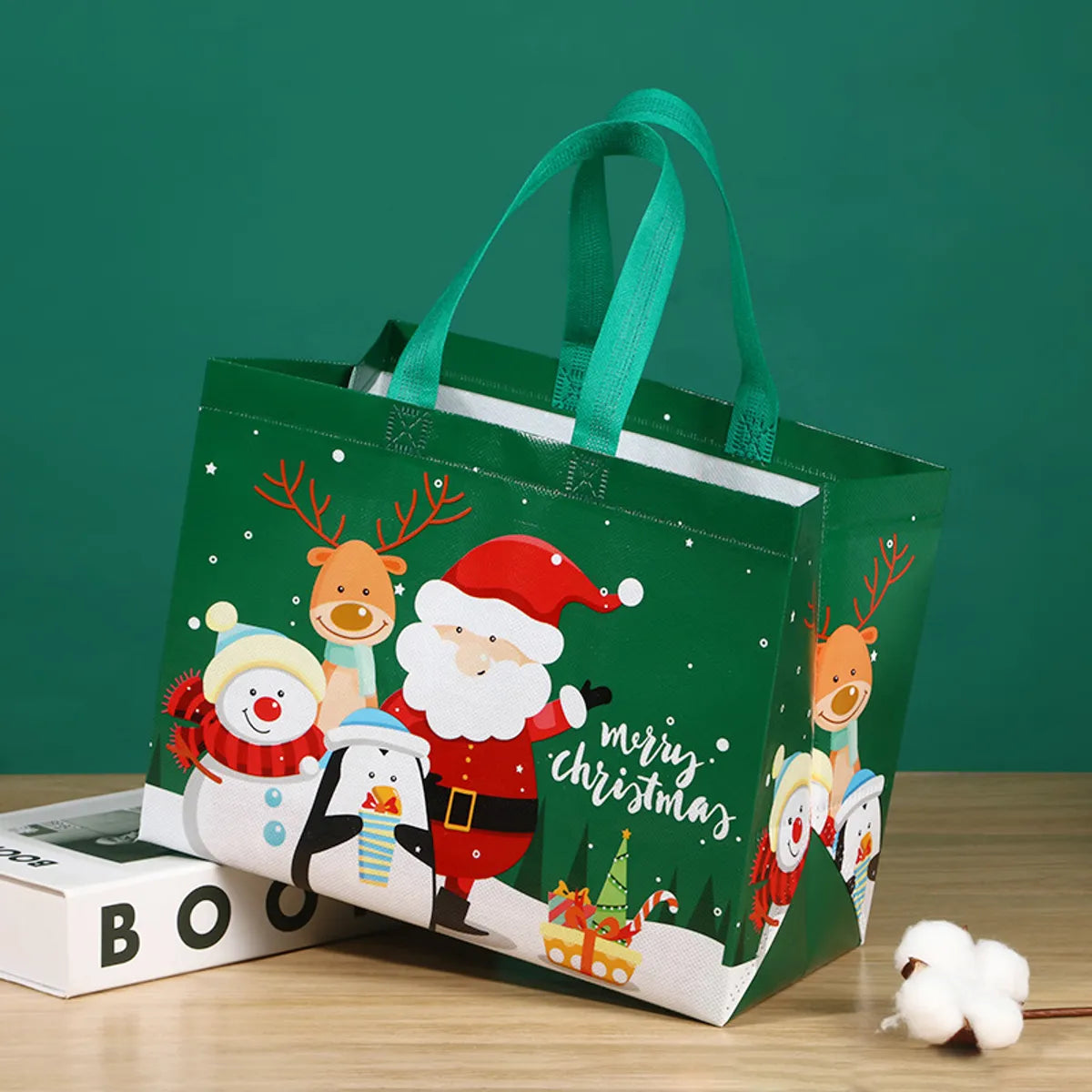 Christmas Non-Woven Bag Wholesale Handbag Cartoon Christmas Gift Bag Environmental Protection Bag Folding Storage Bag