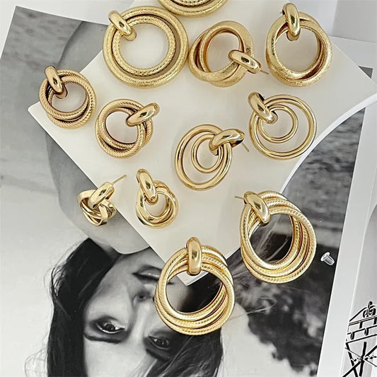 Classic Style Circle Metal Plating Women'S Drop Earrings 1 Pair