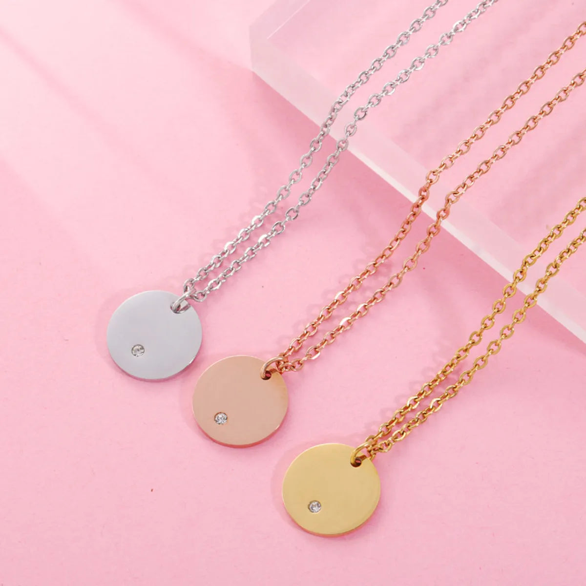 Classic Style Commute Round Stainless Steel Plating Gold Plated Silver Plated Pendant Necklace