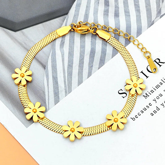 Classic Style Flower Titanium Steel Plating Gold Plated Bracelets