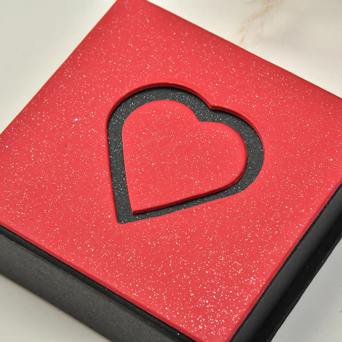 Classic Style Heart Shape Cardboard Jewelry Boxes