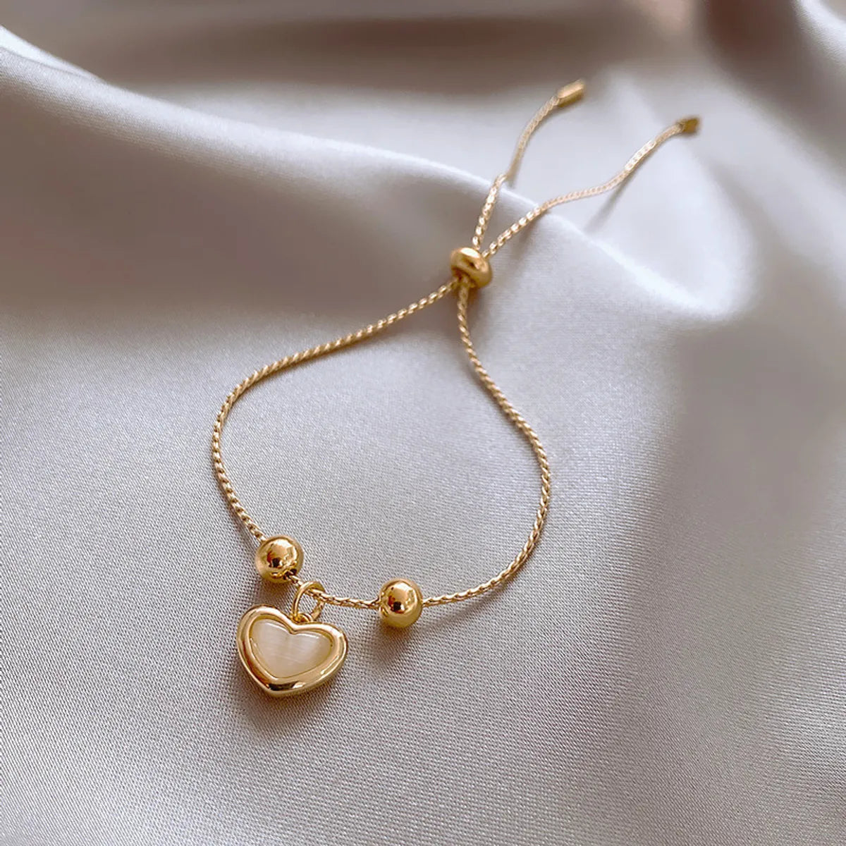 Classic Style Heart Shape Copper Plating Gold Plated Bracelets