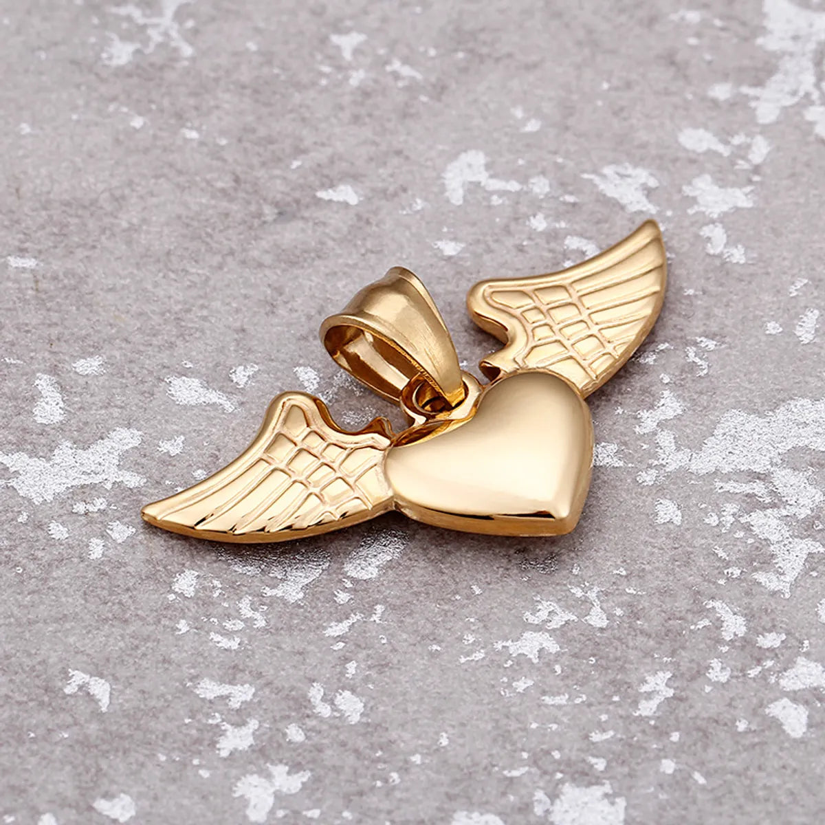 Titanium Steel 18K Gold Plated Heart Shape Wings