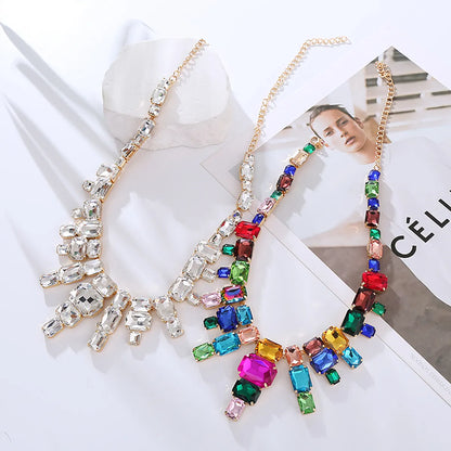 Classic Style Irregular Alloy Plating Inlay Rhinestones Gold Plated Women's Necklace