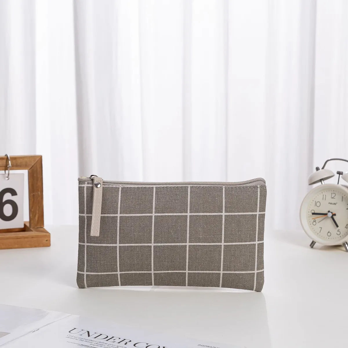 Classic Style Leaves Plaid Canvas Square Makeup Bags