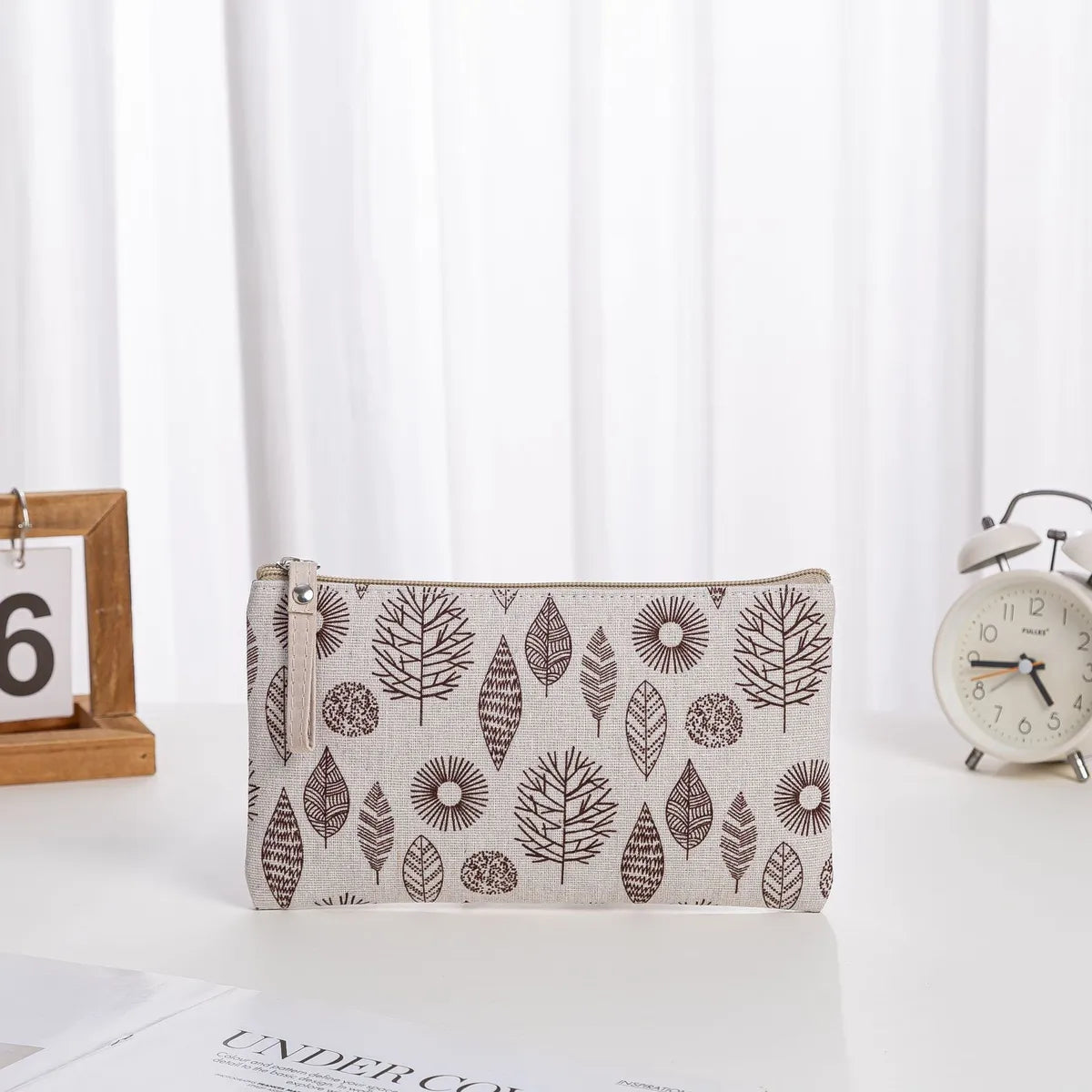 Classic Style Leaves Plaid Canvas Square Makeup Bags