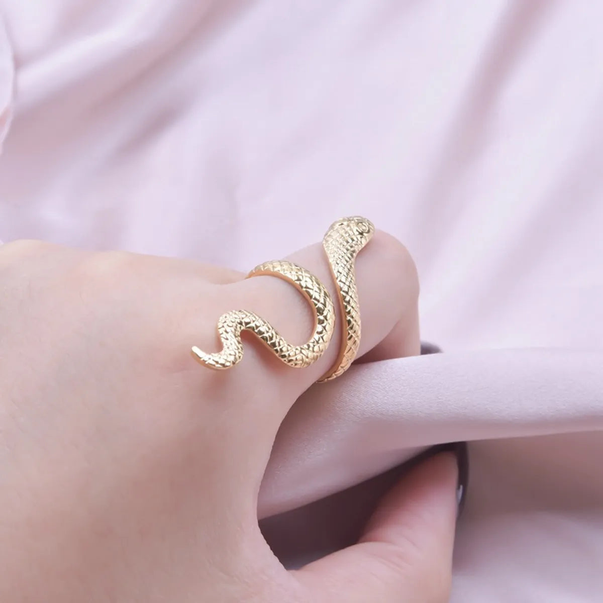 Wholesale Jewelry Classic Style Snake 304 Stainless Steel 18K Gold Plated Polishing Rings