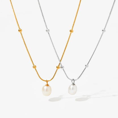 Classic Style Solid Color Stainless Steel Pearl Pendant Necklace