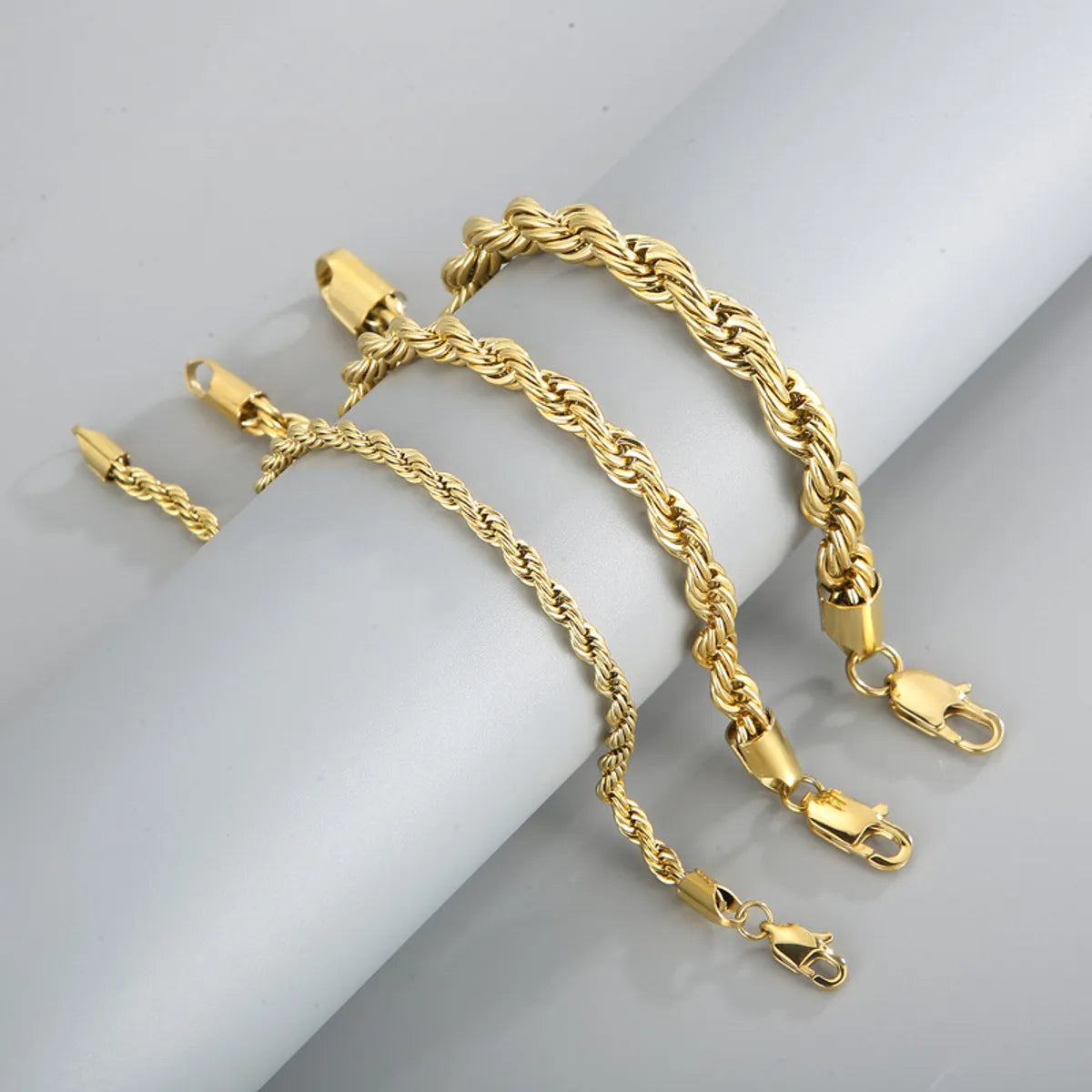 Classic Style Solid Color Titanium Steel Plating Chain 18K Gold Plated Men'S Bracelets