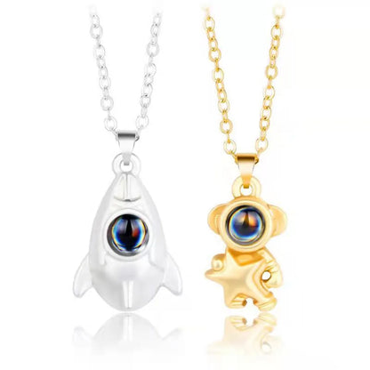 Classic Style Streetwear Astronaut Star Alloy Valentine'S Day Couple Pendant Necklace