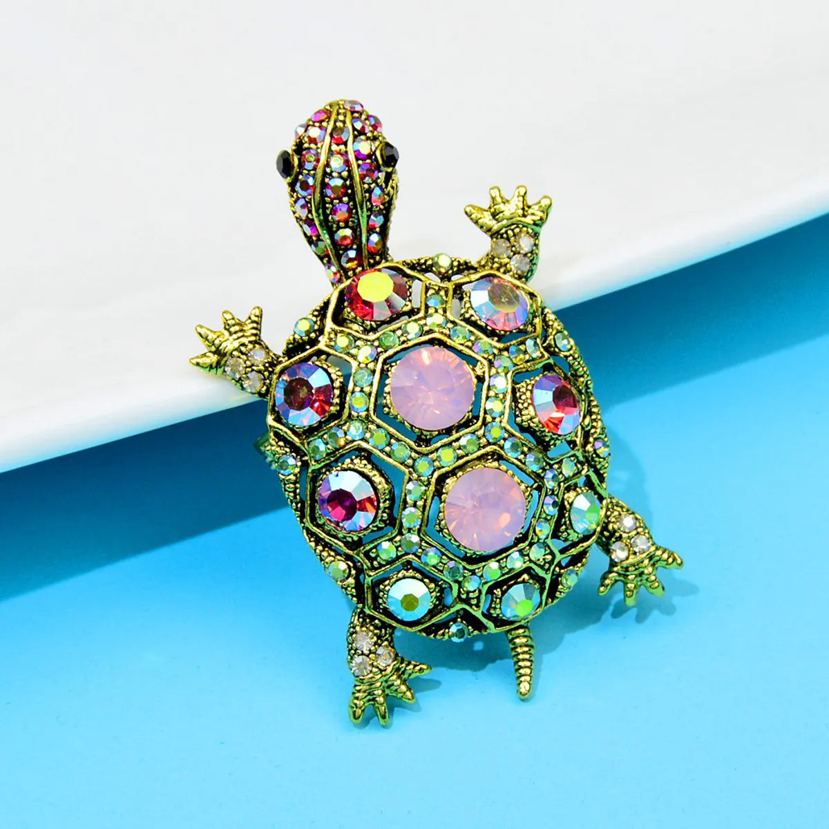 Classic Style Tortoise Metal Rhinestone Women'S Brooches