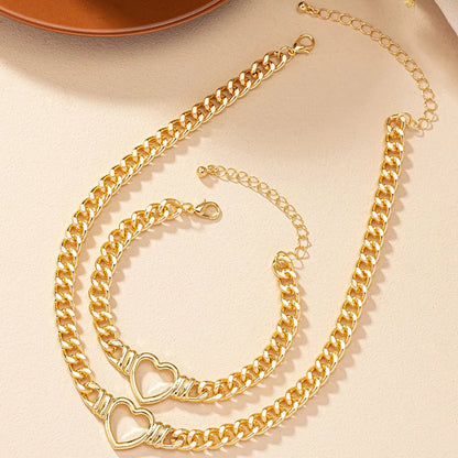 Classical Retro Heart Shape Alloy Plating Women's Bracelets Necklace