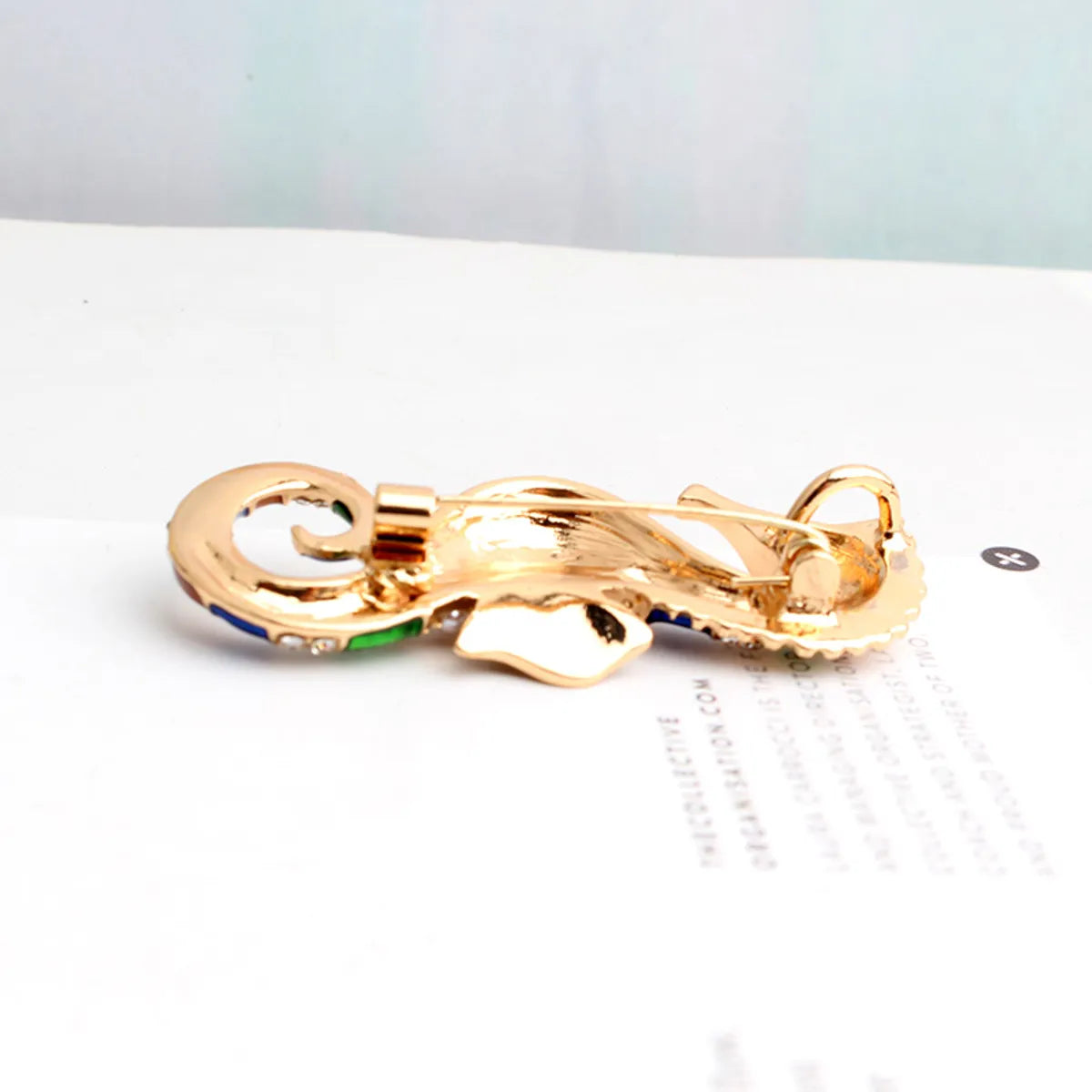 Commute Hippocampus Alloy Inlay Alloy Unisex Brooches