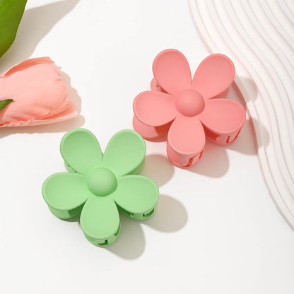 Commute Korean Style Flower Plastic Resin Spray Paint Hair Clip