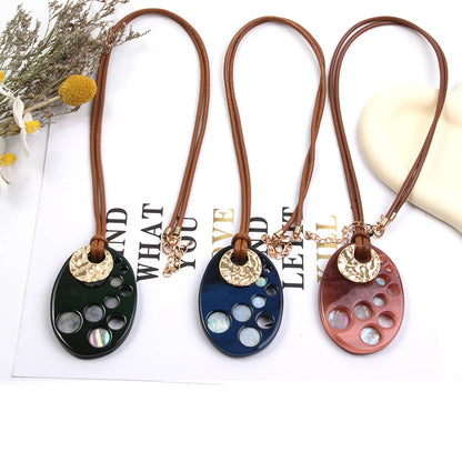 Commute Round Arylic Patchwork Unisex Pendant Necklace