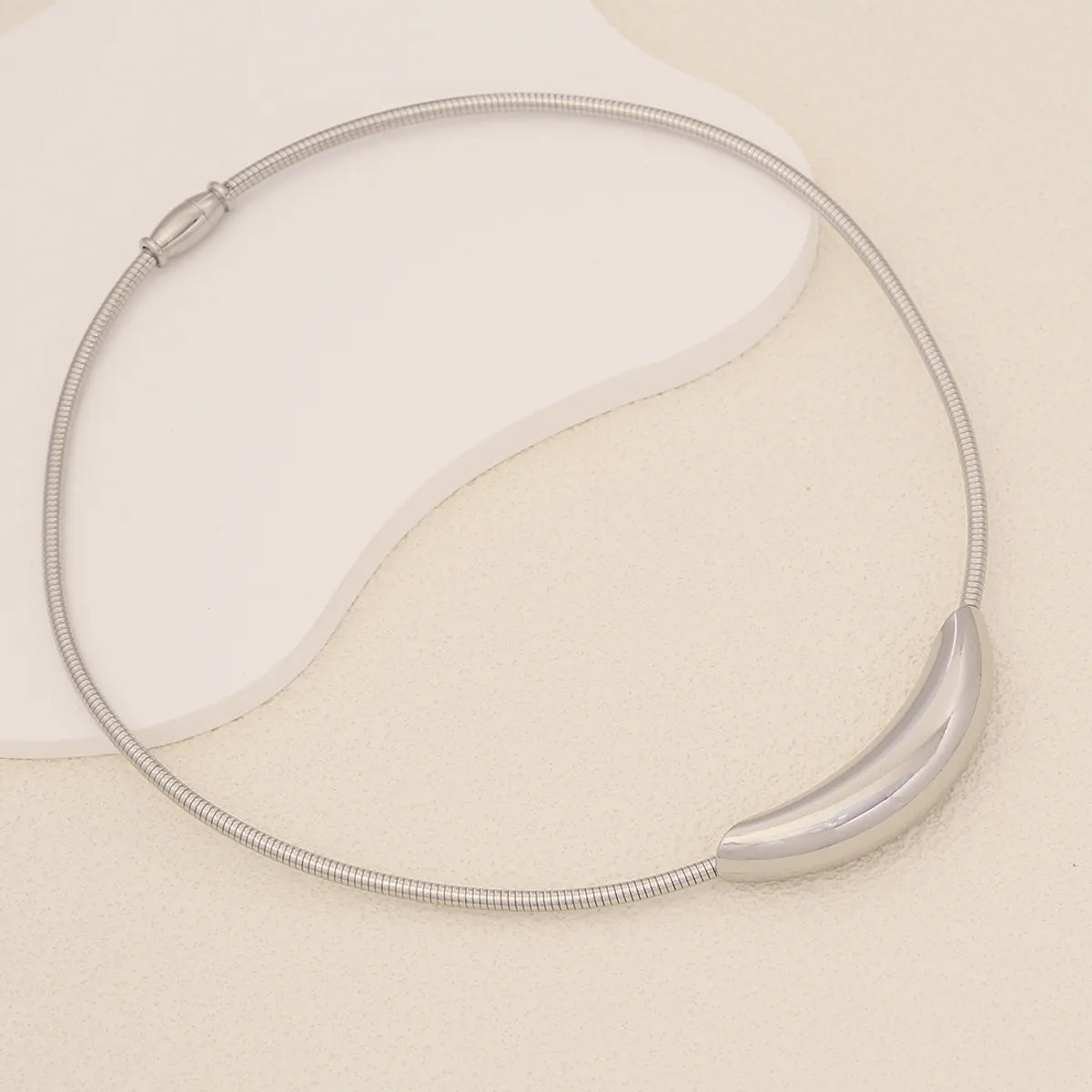 Commute Solid Color Stainless Steel Plating Choker